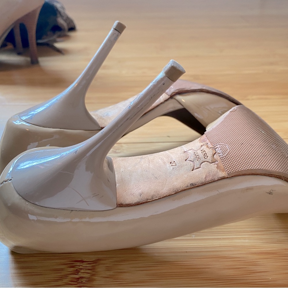 Aldo Cream Open Toe Patent Heel - Picture 7 of 7